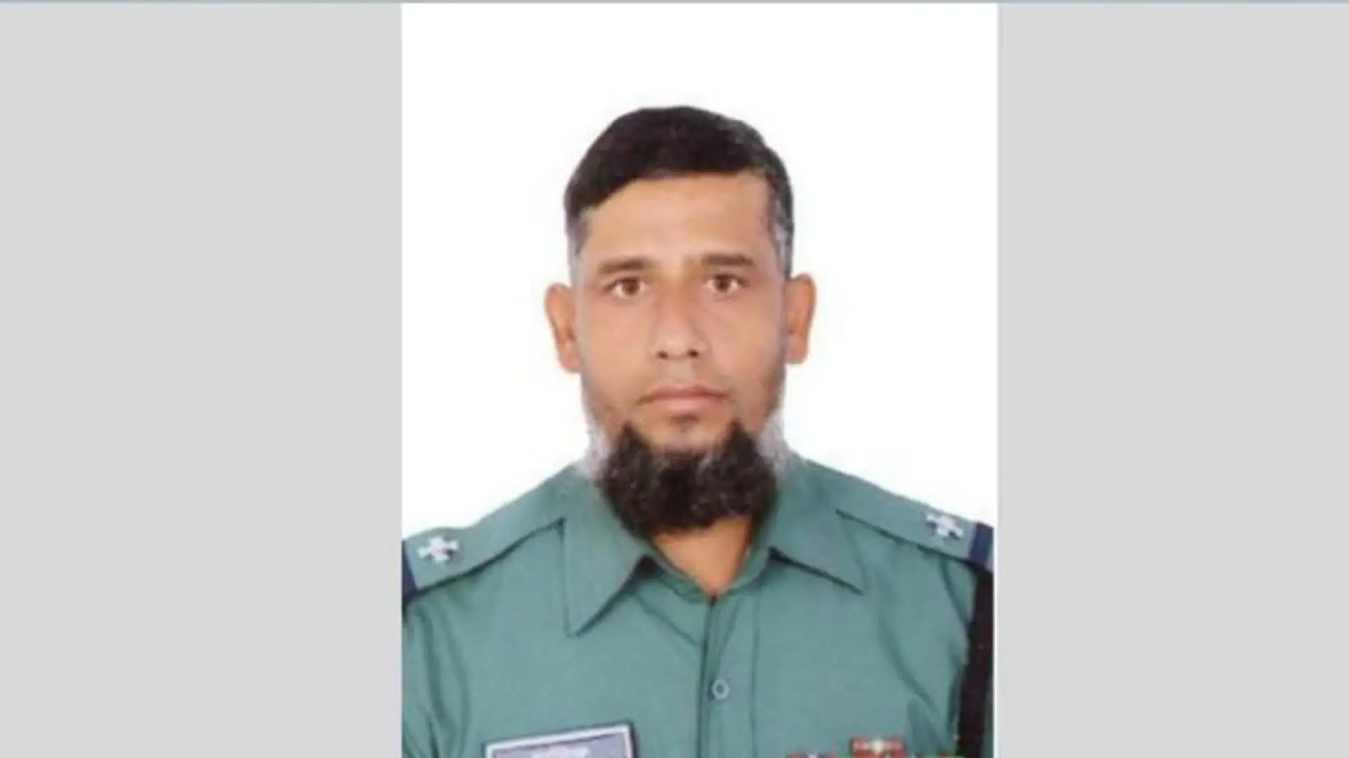 নারায়ণগঞ্জে পুলিশ কর্মকর্তার ঝুলন্ত মরদেহ উদ্ধার
