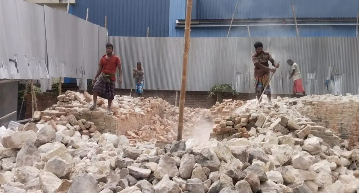 সোনারগাঁয়ে চারটি অবৈধ চুনা কারখানার গ্যাস সংযোগ বিচ্ছিন্ন
